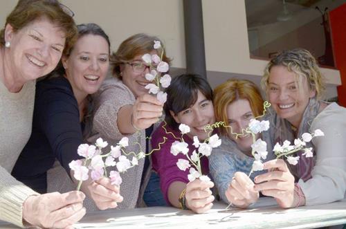 Kirei - Manualidades Japonesas - Modelado de flores - Curso manualidades Barcelona