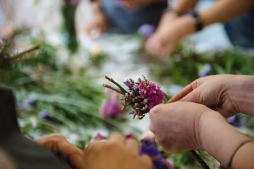 Kirei - Manualidades Japonesas - Modelado de flores - Curso manualidades Barcelona