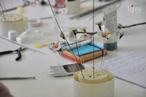 Kirei - Manualidades Japonesas - Modelado de flores - Curso manualidades Barcelona